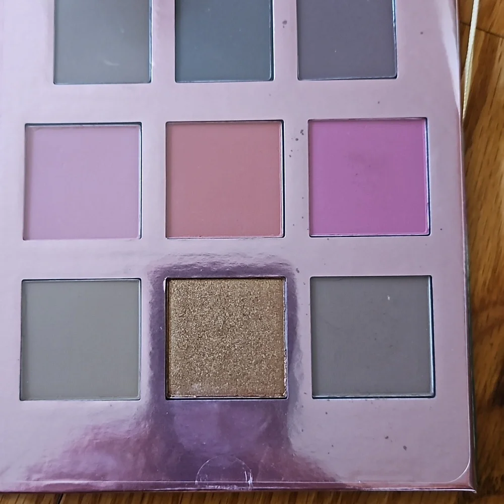 Island Vibes Full-Face Pressed Pigment Palette NWB